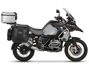 Complete set of SHAD TERRA TR40 adventure saddlebags and SHAD TERRA aluminium 55L topcase, including SHAD BMW R 1200 GS Adventure/ R 1250 GS Adventure